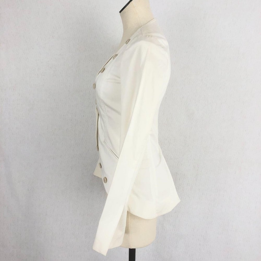 Elizabeth & James White Button Blazer Jacket Sz 2 - Picture 2 of 11